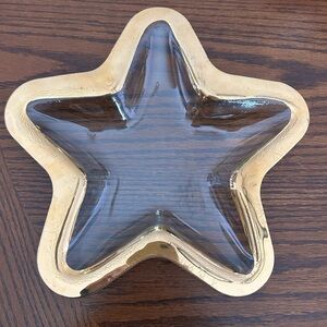 Annieglass 2000-9 Gold and Clear Star-Shaped Dish. Signed